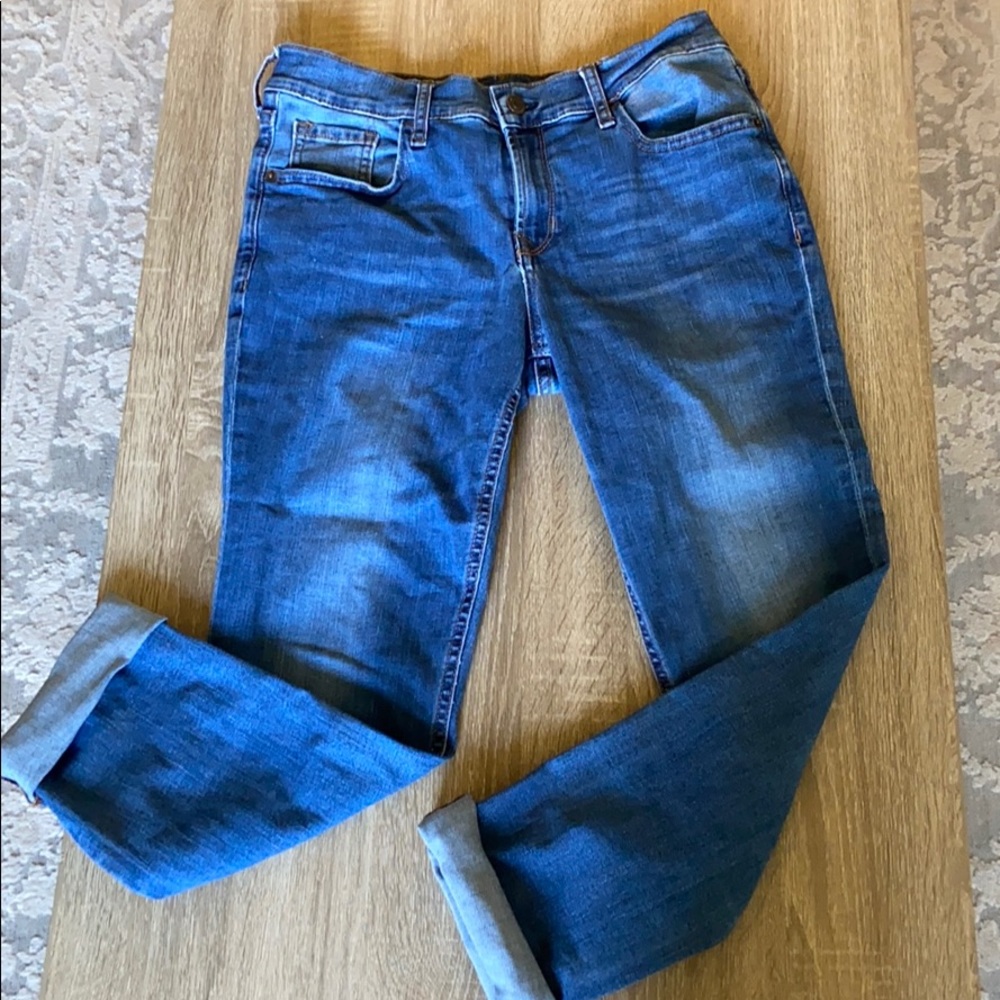 mom jeans